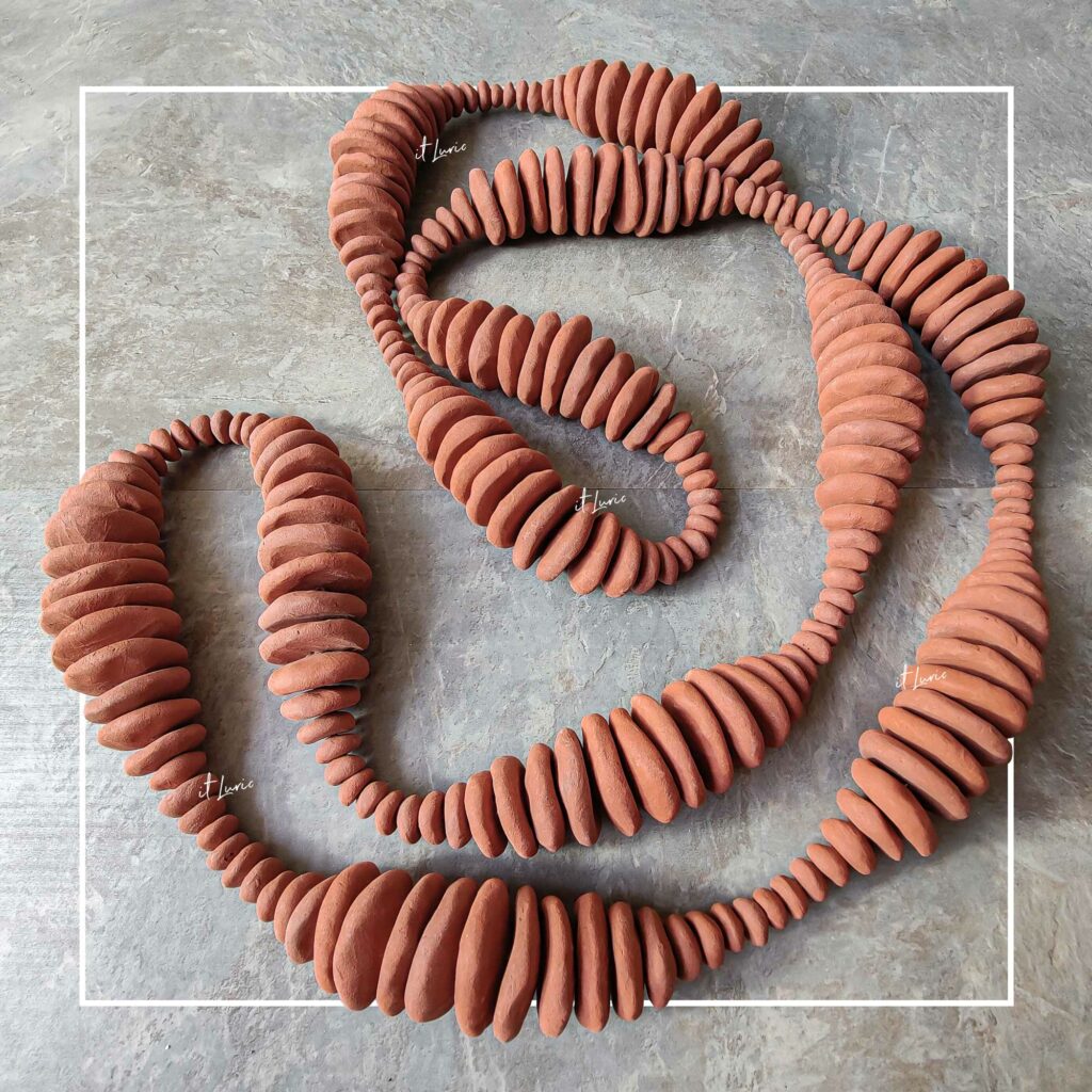 ESCULTURA ORGÂNICA CERÂMICA TERRACOTA -G, 100% feito a mão