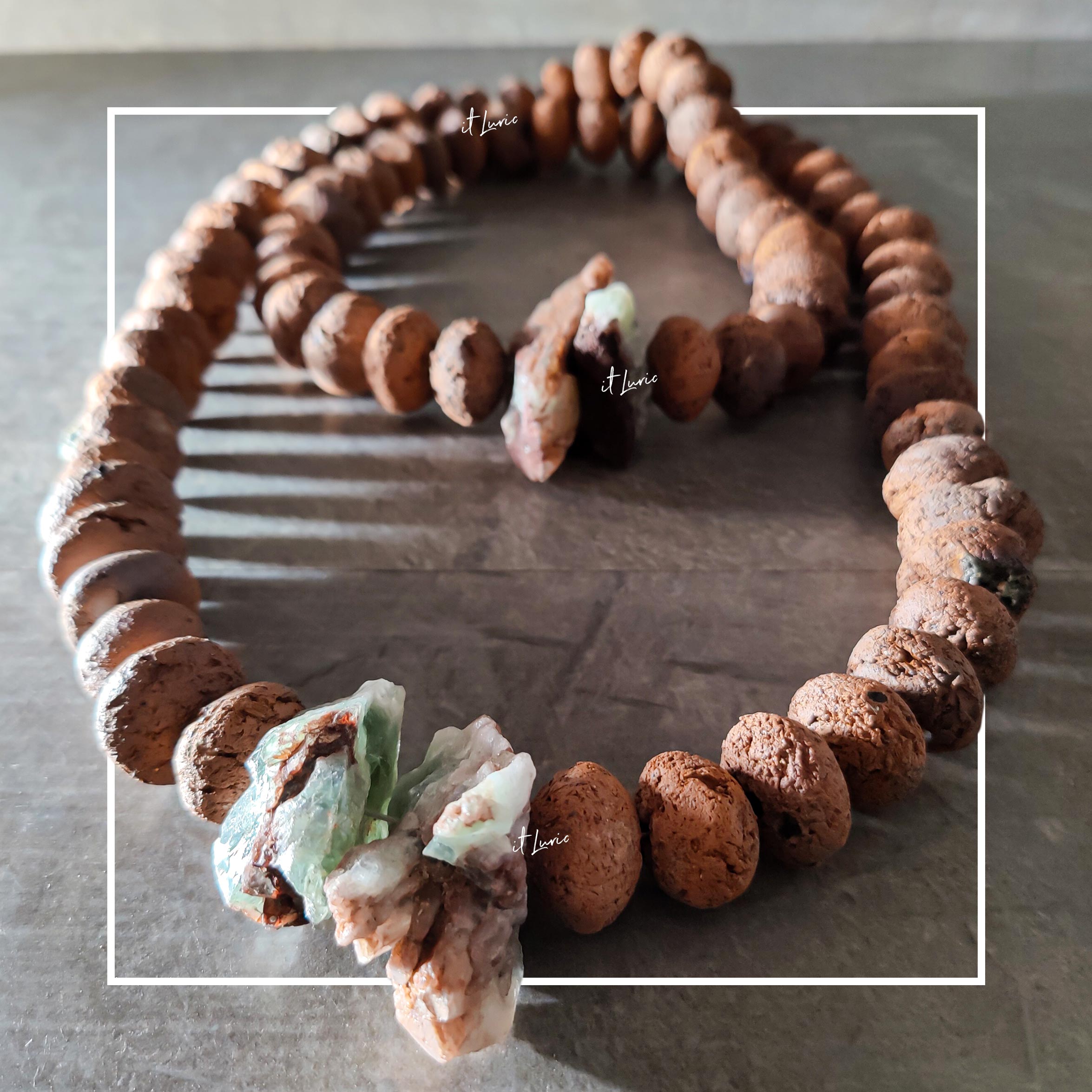 Colar de Mesa Cerâmica Terracota Rústica Pedras Prasiolitas 1 Colar-Mesa-Ceramica-Terracota-Pedra-Prasiolita-3