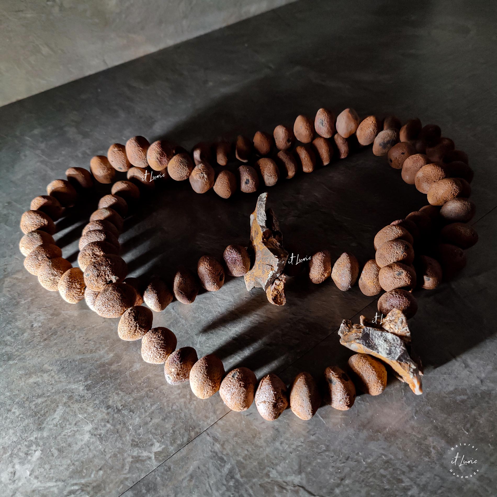 Colar-Decorativo-Terracota-Rustico-Pedras-Jaspe-Flor-1